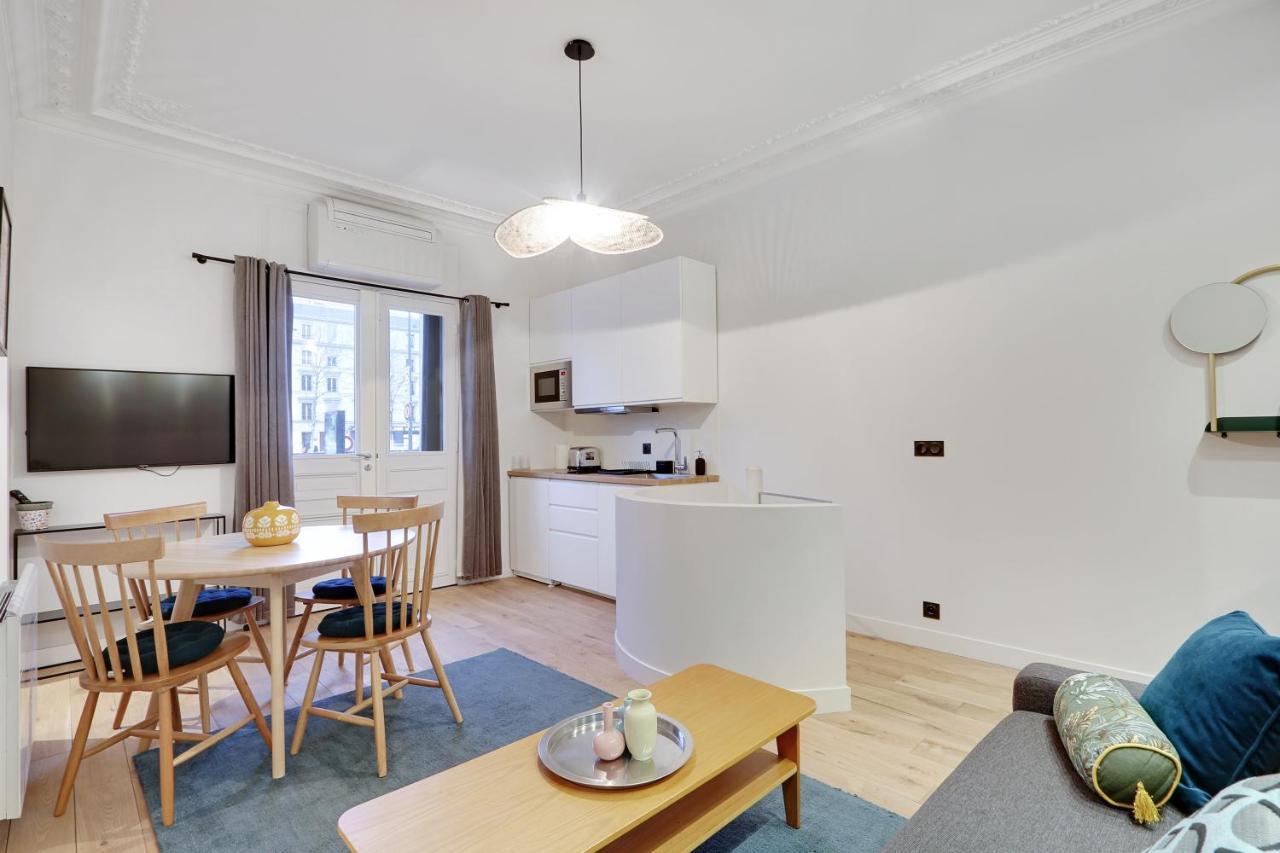 Pick A Flat'S Apartment In Neuilly Sur Seine - Avenue Charles De Gaulle Exterior photo